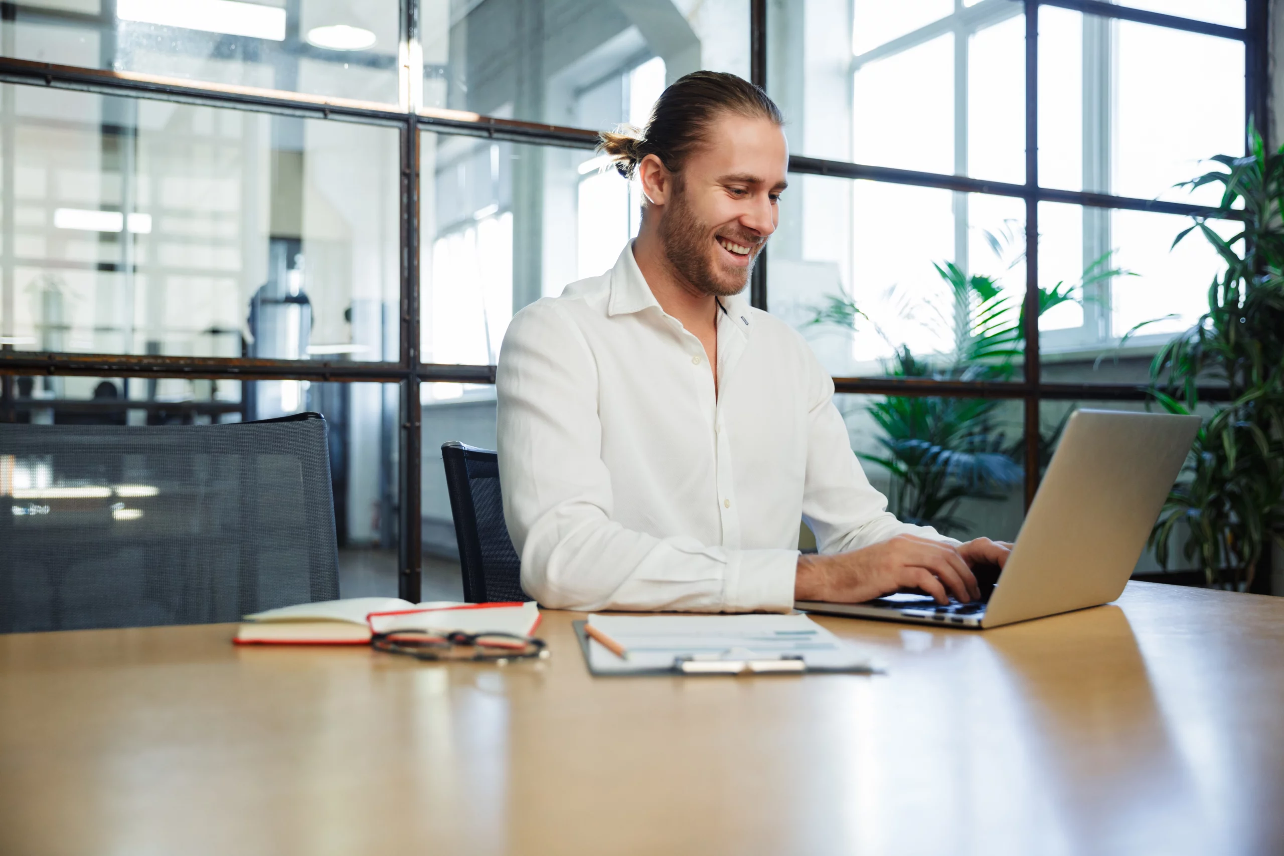 venta de entradas online desde ordenador con plataforma de ticketing Ticket Rojo